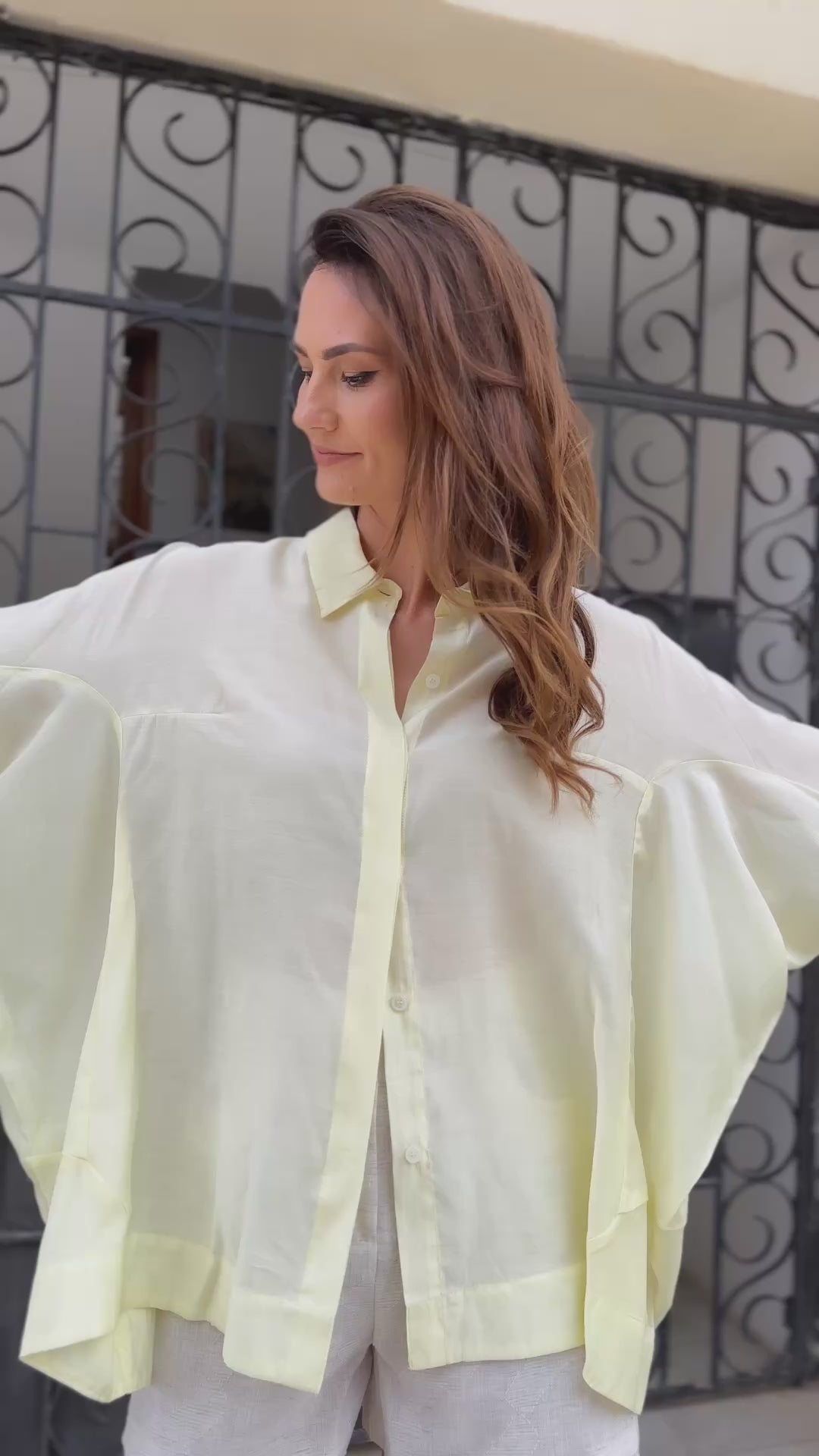 Leni Shirt